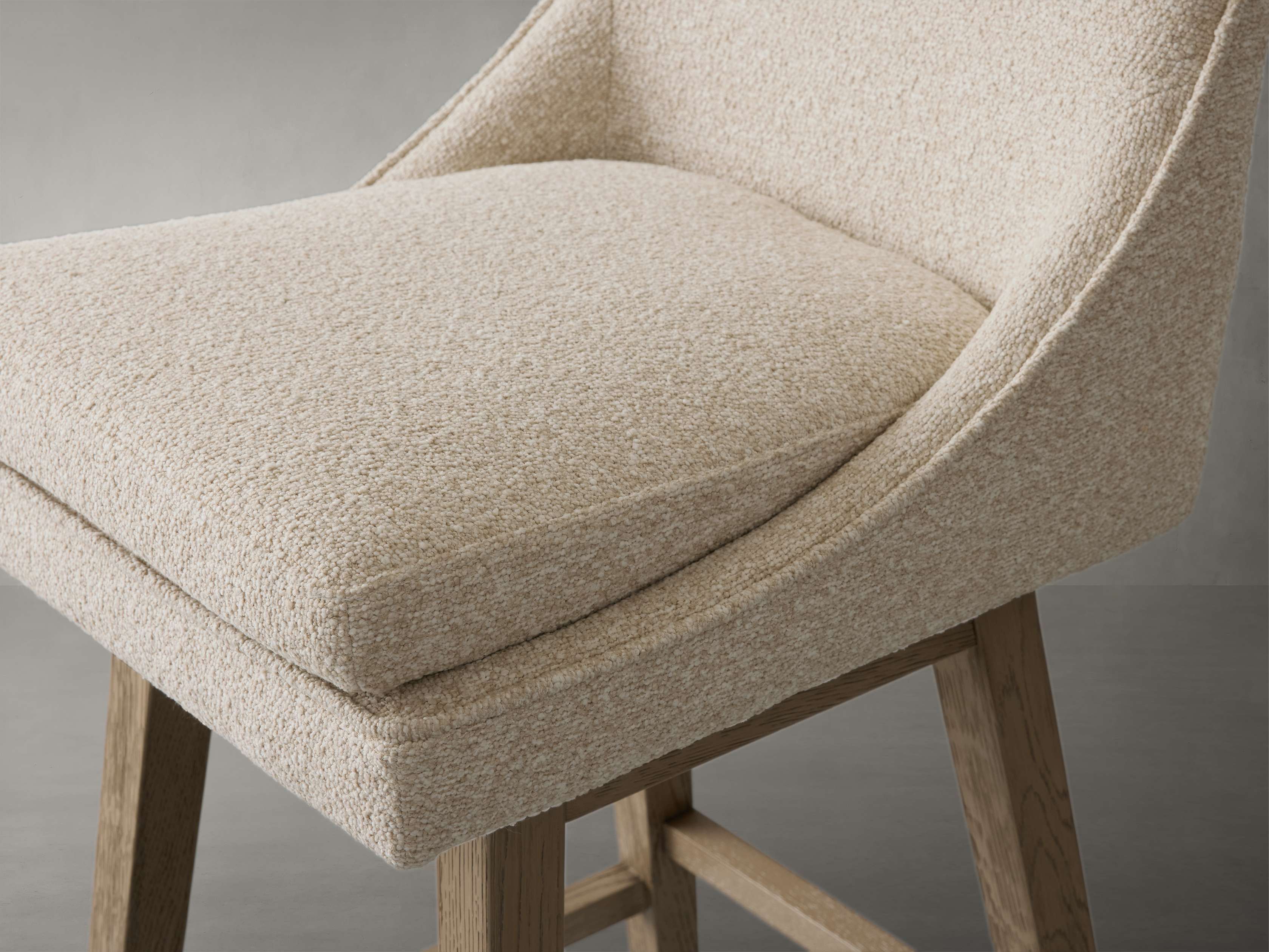 Lunden Swivel Stool in Fawn