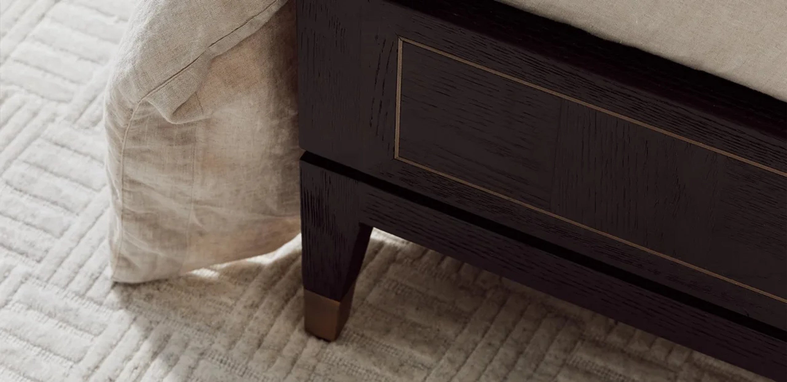 Hermitage Bed