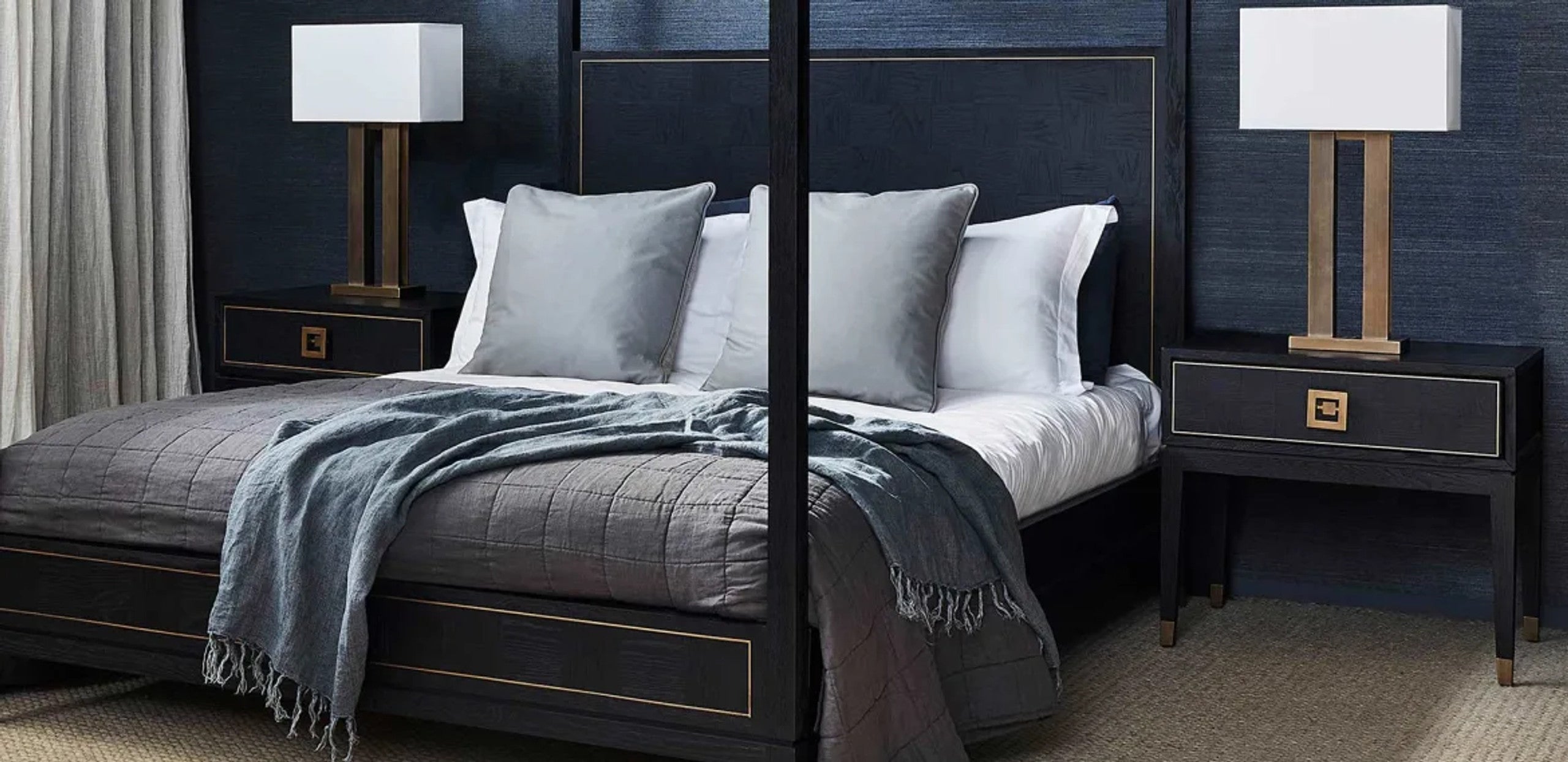 Hermitage Four Poster Bed