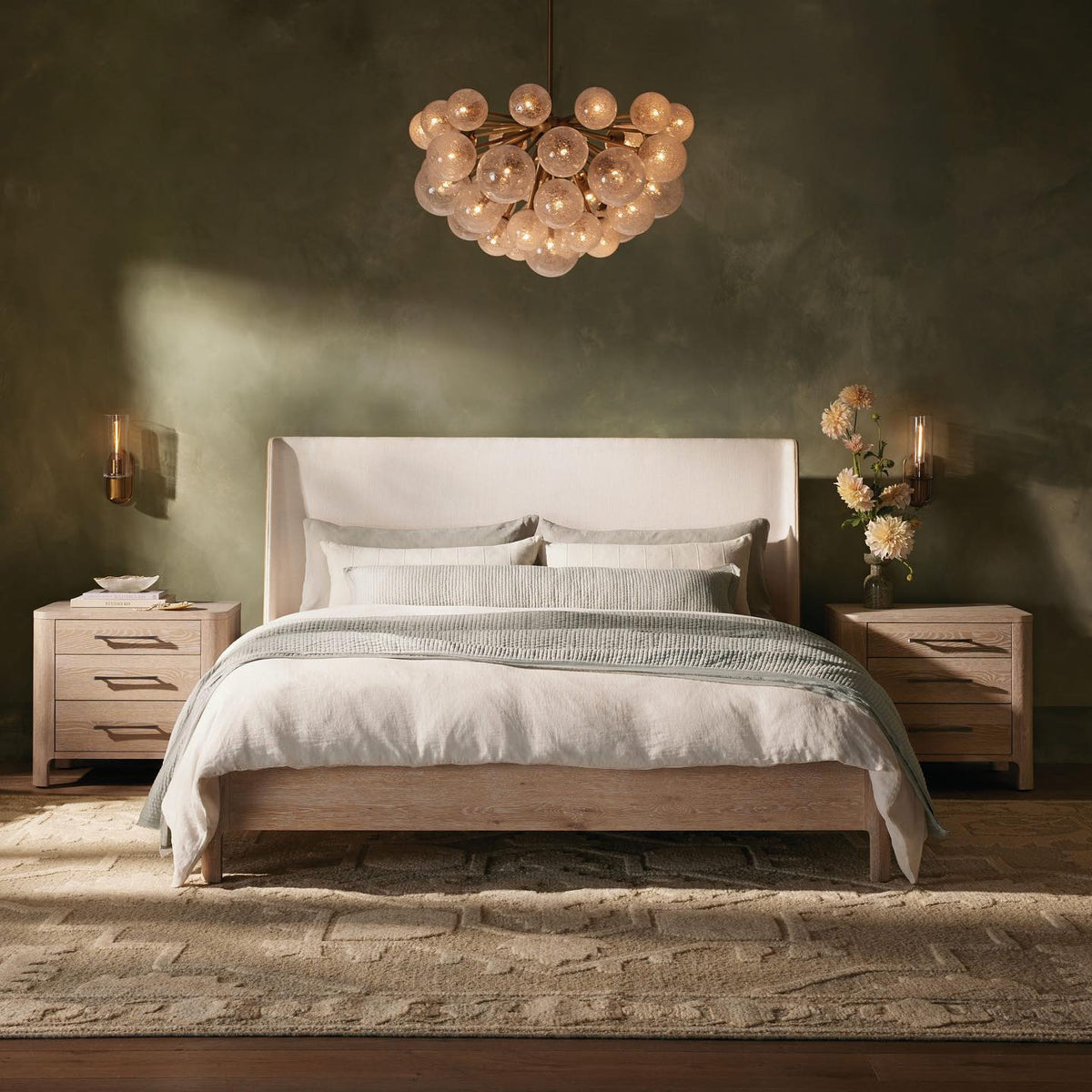 Bubble Mandoza Chandelier 27'' 35''