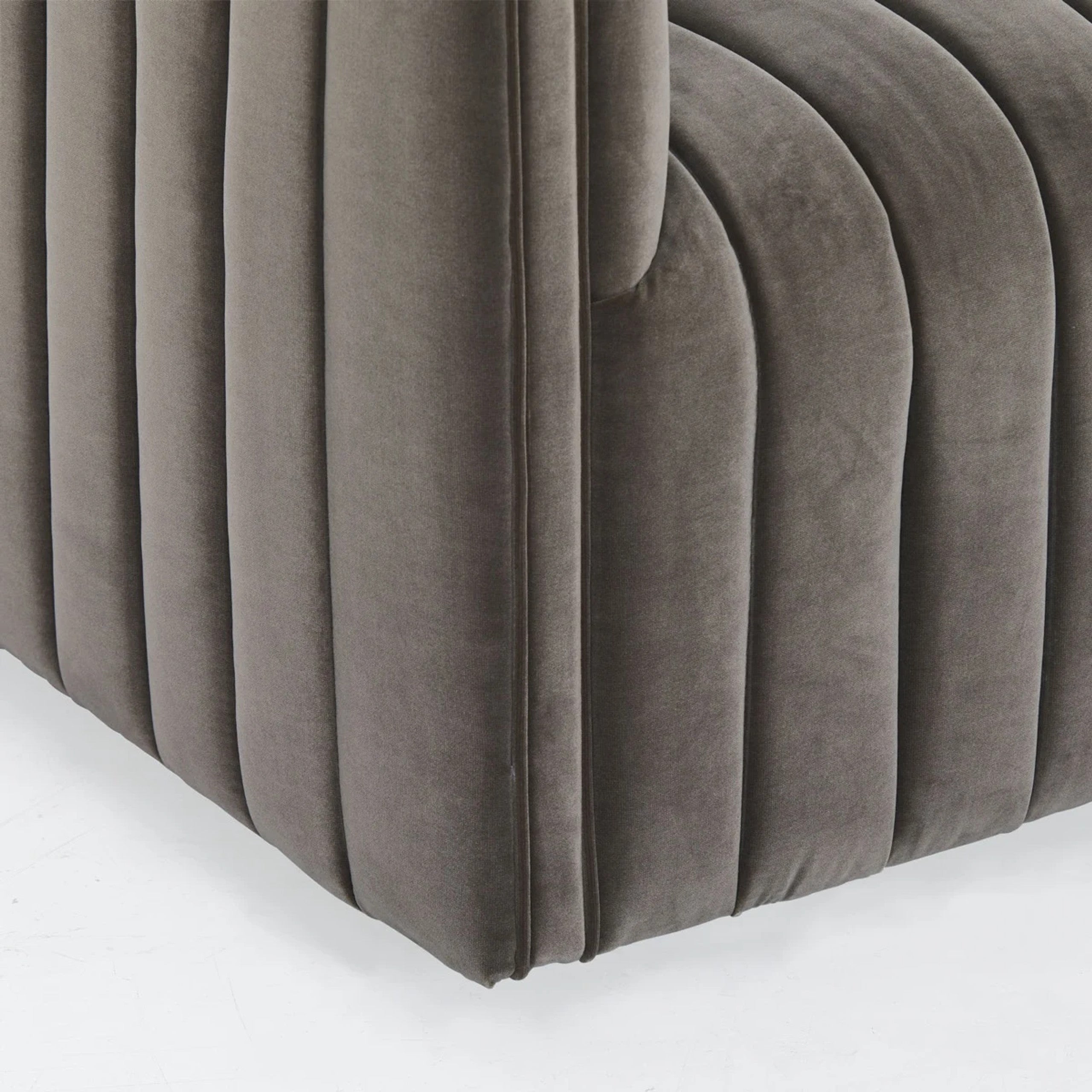 Victor Swivel Chair