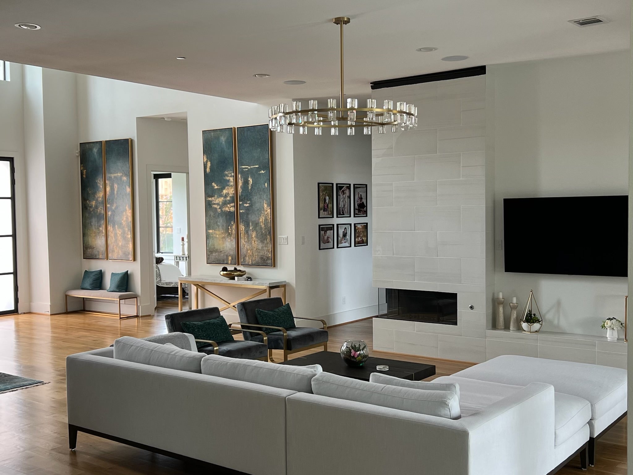 Arcachon 2 Tierd Round Chandelier 60"