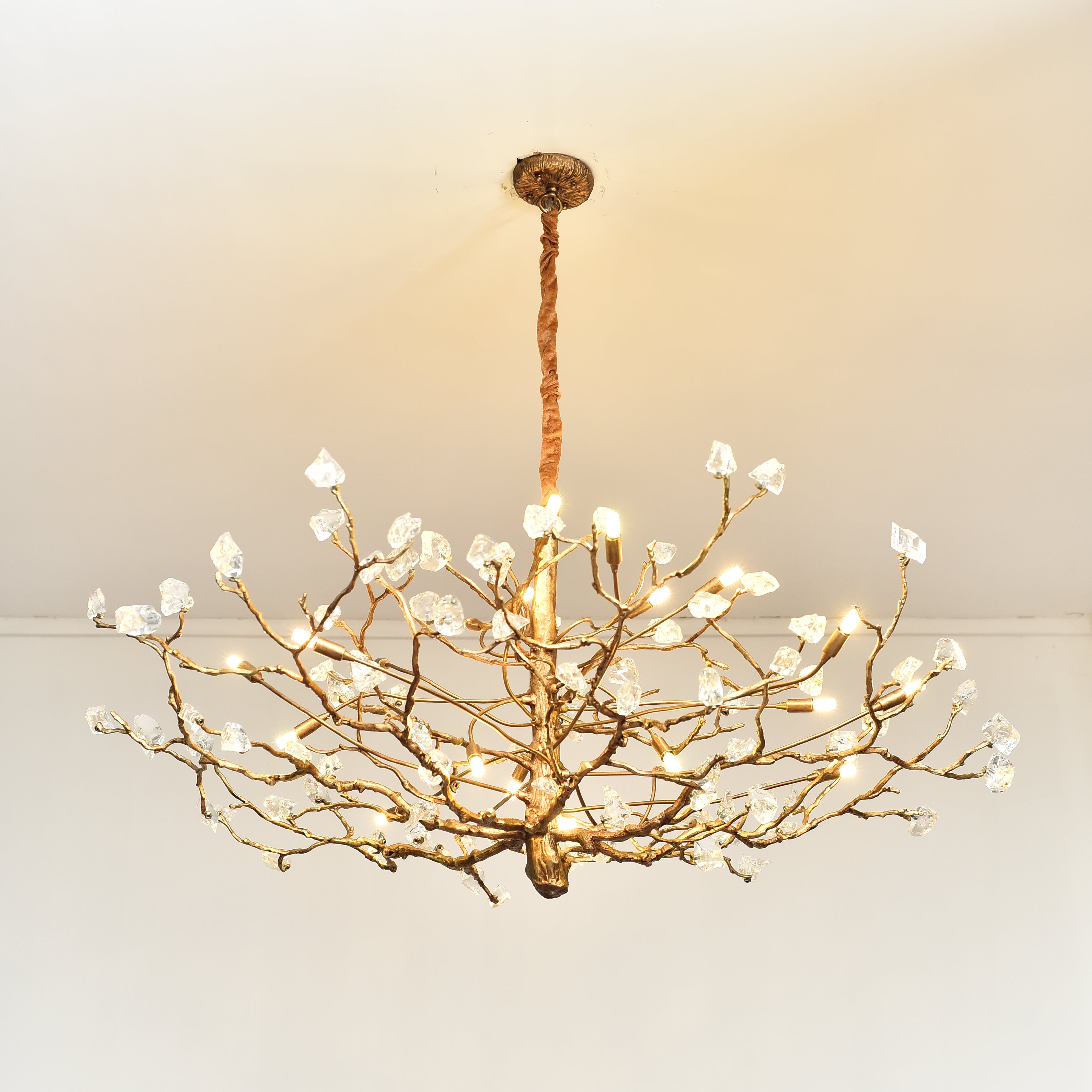 Lio Gemstone Branch Brass Round Chandelier