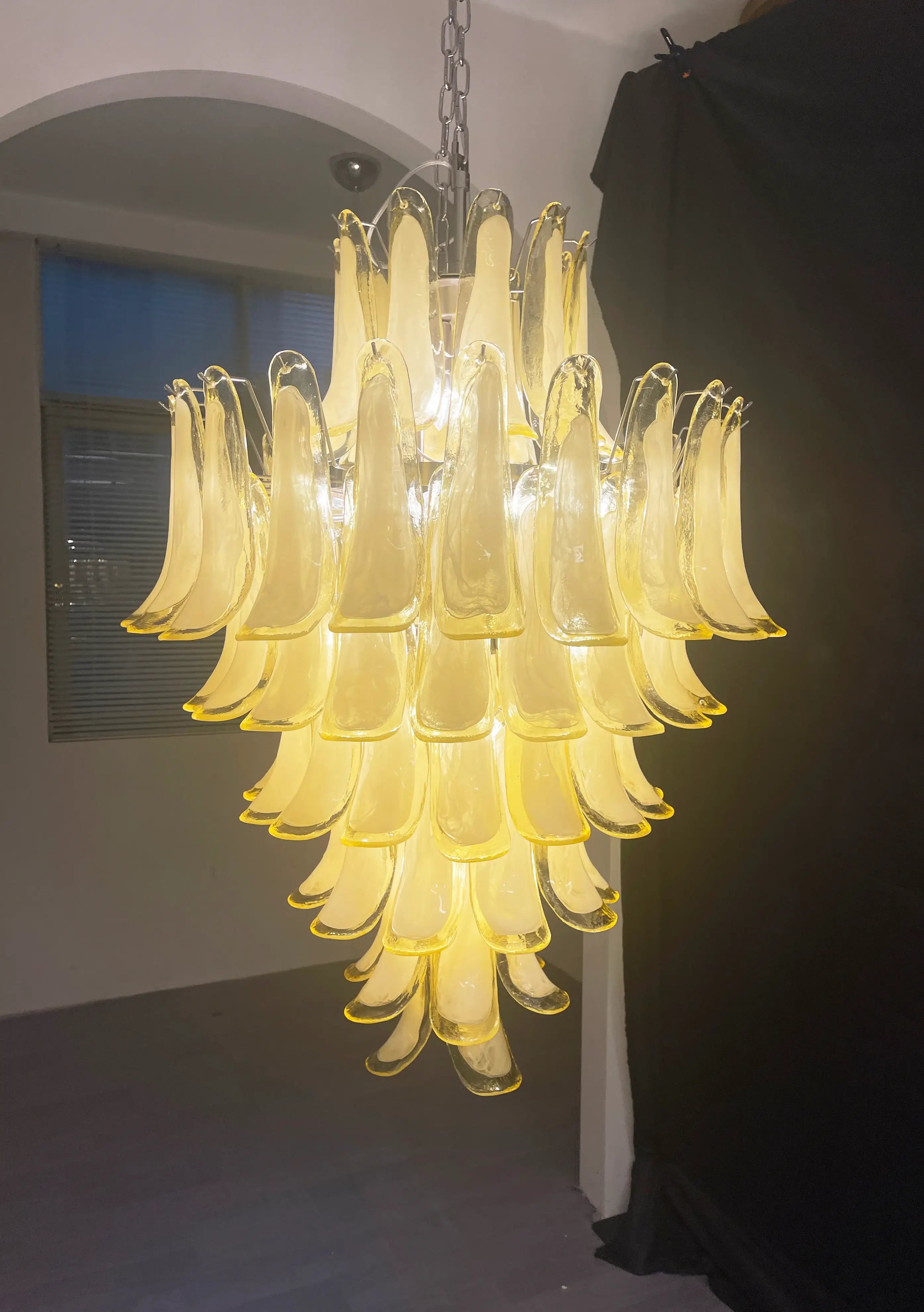 Stunning Murano Caramel Glass Petals Chandelier 31.5"