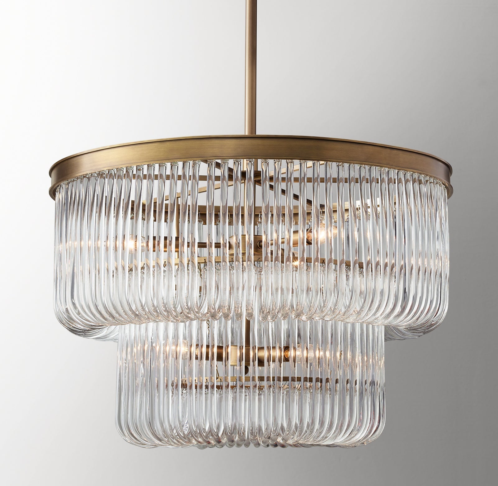 Betinia Crystal <br> MEDIUM PENDANT