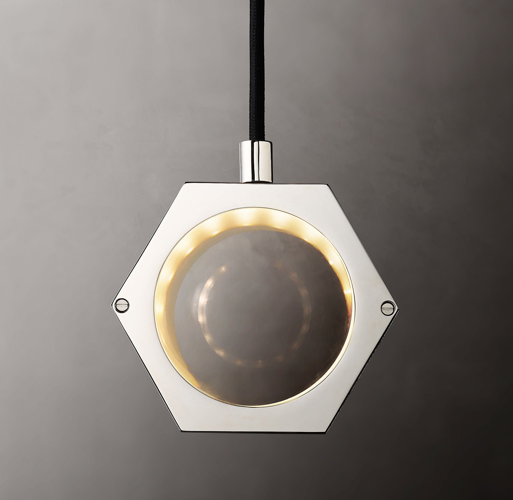Ecbalant Pendant 5"W